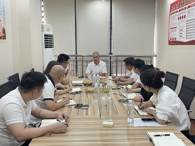 调研会现场；频 摄（建图）.jpg