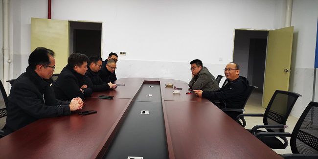 会议现场。钟植焕 慑（建图）.jpg