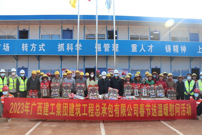 活动合影。周煜川 摄（建图）.jpg