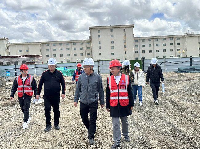 查抄现场。许忠德 摄（建图）.jpg
