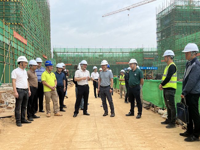 查抄项目现场。廖之锭 摄（建图）.jpg