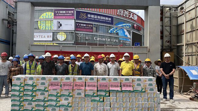 活动合影。容芝雅 摄（建图）.jpg